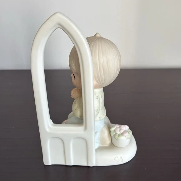 Precious Moments O Worship The Lord - Boy Figurine - Picture 4 of 6